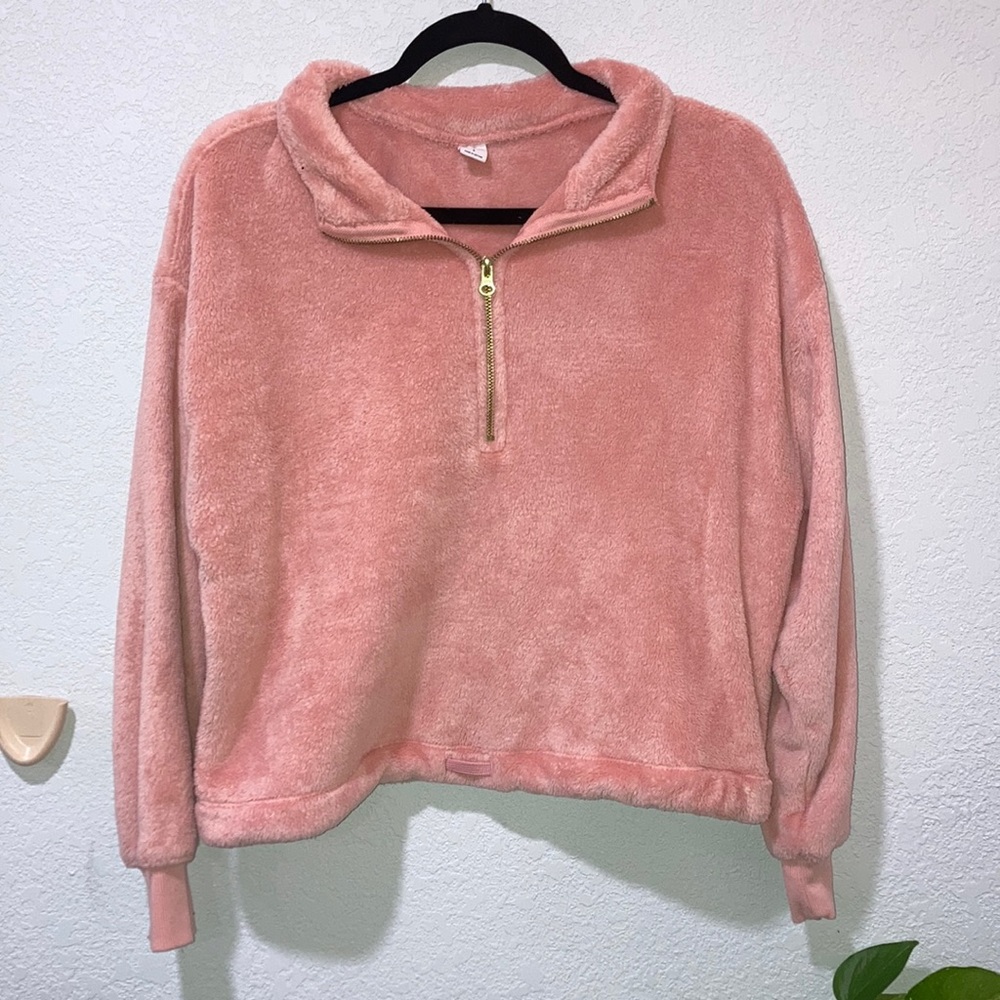 Old Navy Pink Sweater